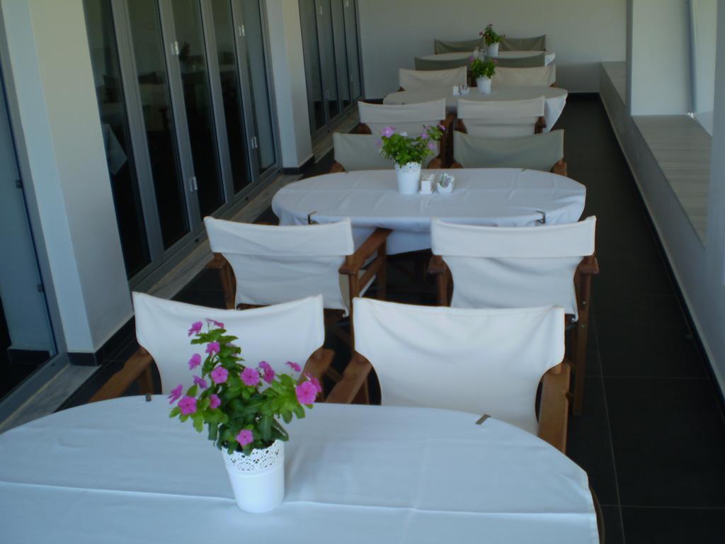 Athena Hotel Milopotamos  المظهر الخارجي الصورة