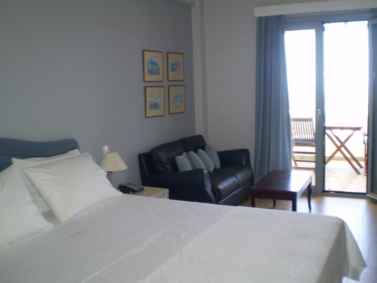 Athena Hotel Milopotamos  المظهر الخارجي الصورة