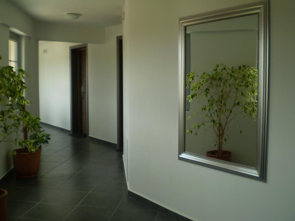 Athena Hotel Milopotamos  المظهر الخارجي الصورة
