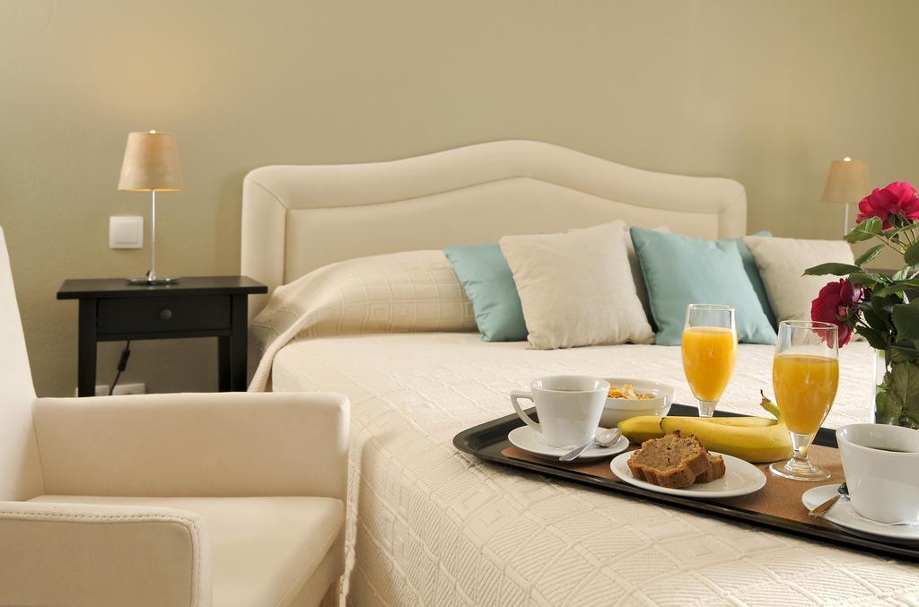Athena Hotel Milopotamos  المظهر الخارجي الصورة